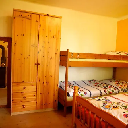 Camping Selanka Off Road Hill View