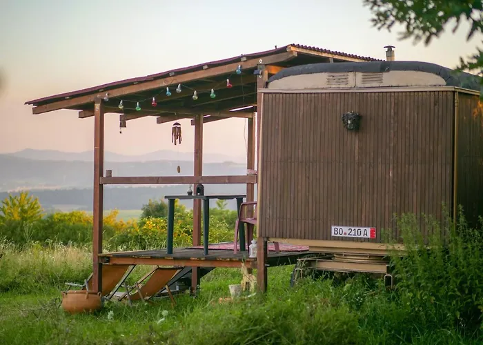 Selanka Off Road Hill View Campeggio