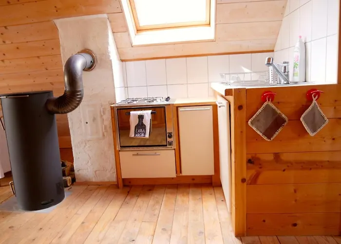 Selanka Off Road Hill View